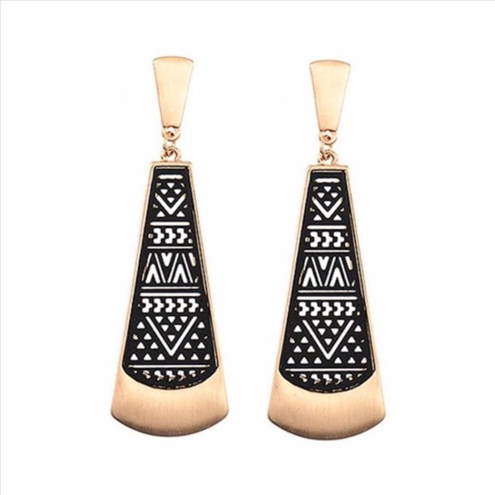 Amazing Cut Out Bar Drop Earrings